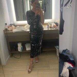 One shoulder dress sequin